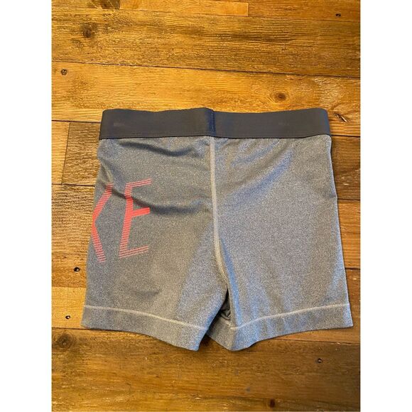 Nike Gray and Pink Athletic Shorts - Picture 5 of 6